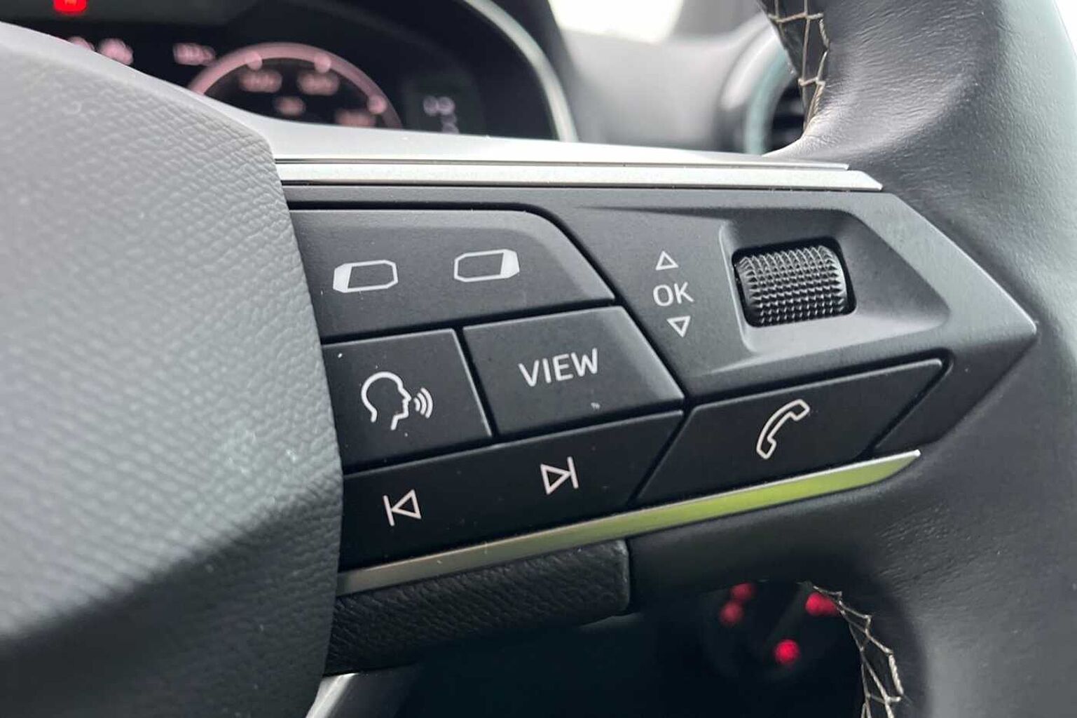 SEAT Arona 1.0 TSI 110 XPERIENCE Lux 5dr DSG