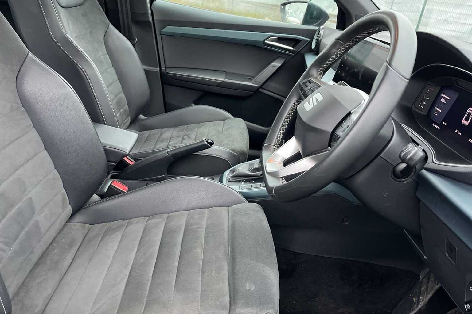 SEAT Arona 1.0 TSI 110 XPERIENCE Lux 5dr DSG