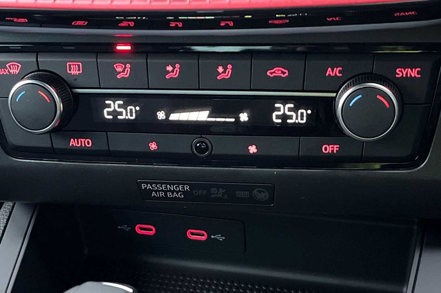 SEAT Ibiza 1.0 TSI 115 FR 5dr DSG