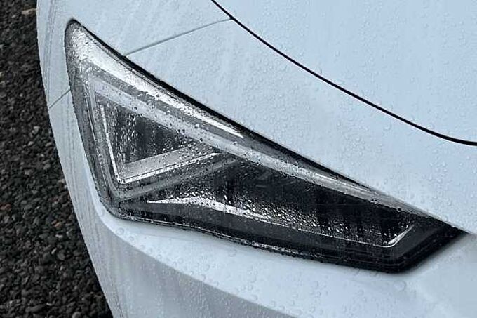 SEAT Leon 1.5 eTSI 150 FR Sport 5dr DSG