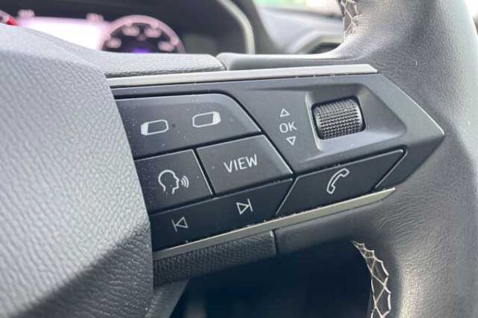 SEAT Leon 1.5 TSI EVO SE Dynamic 5dr