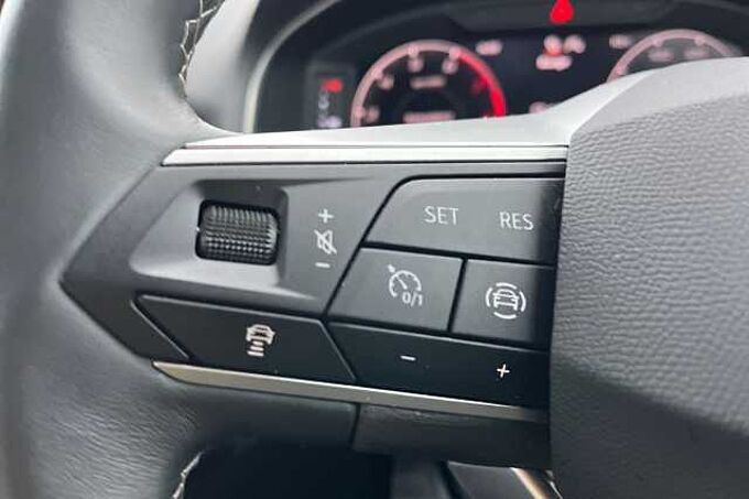 SEAT Arona 1.0 TSI 110 XPERIENCE Lux 5dr DSG
